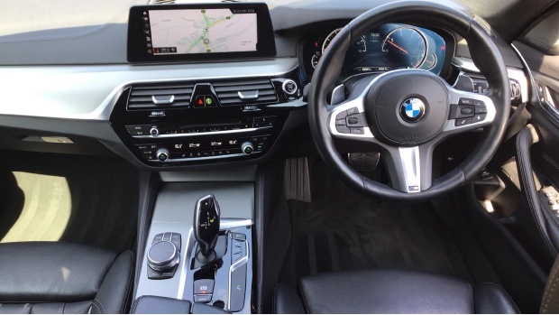 BMW 5 Series 2.0 520D M Sport Touring Euro 6 5-Door Grey #5