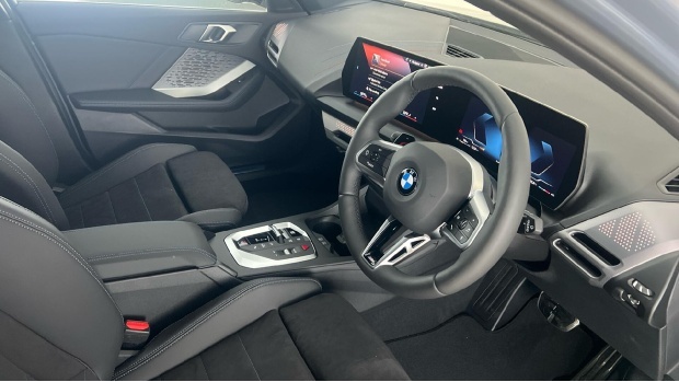 BMW 1 Series 120I Mht M Sport Dct Euro 6 5-Door #6