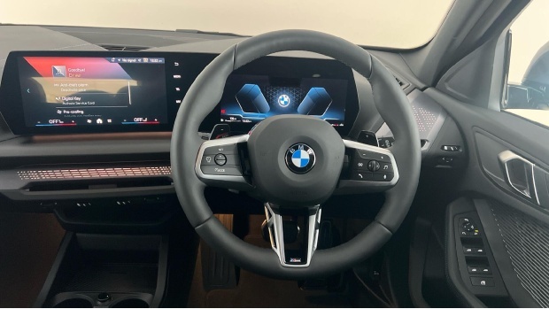 BMW 1 Series 120I Mht M Sport Dct Euro 6 5-Door #5