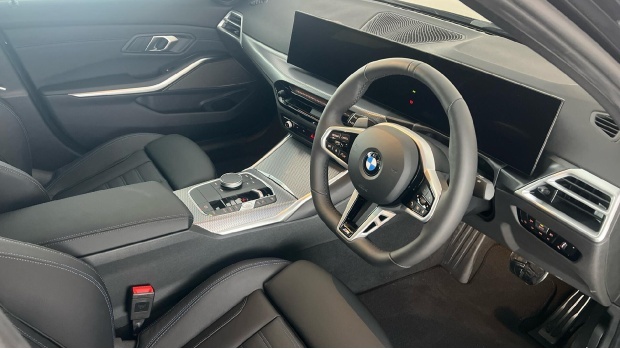BMW 3 Series 2.0 320I M Sport Euro 6 4-Door Blue #6