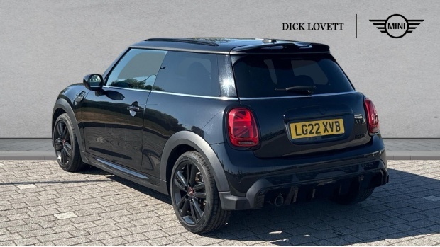 Mini Hatch Cooper Sport Steptronic Euro 6 LG22XVB Black #2