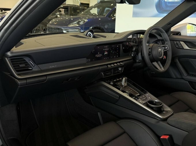 Porsche 911 -Hybrid 992 Carrera Gts Pdk Euro 6 Grey #14