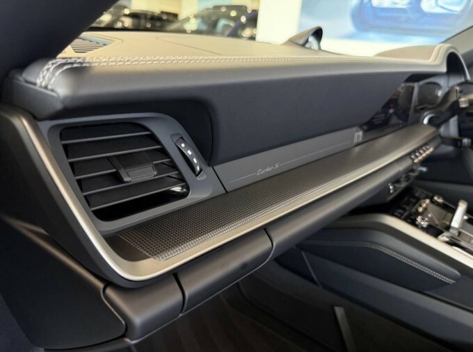 Porsche 911 -Hybrid 992 Carrera Gts Pdk Euro 6 Grey #40