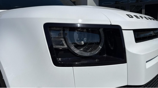 Land Rover Defender 110 Land Rover Defender 110 3.0 D300 Hard Top X-dynami Grey #17