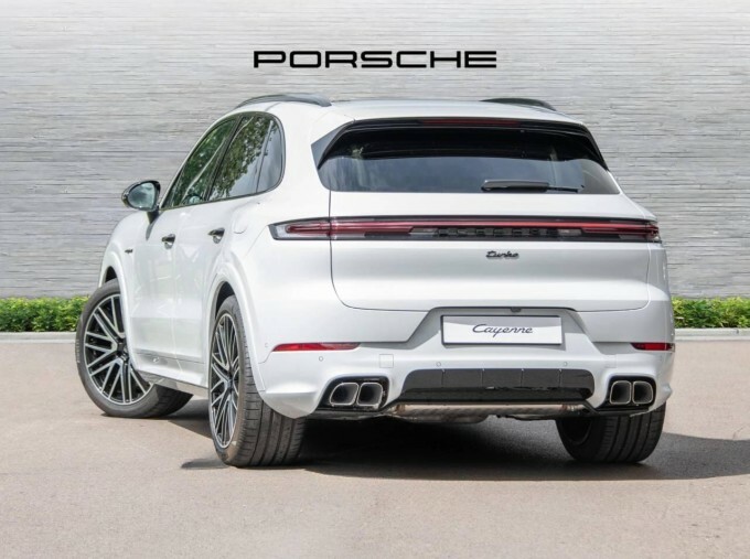 Porsche Cayenne V8 S Tiptronics Euro 6 White #3