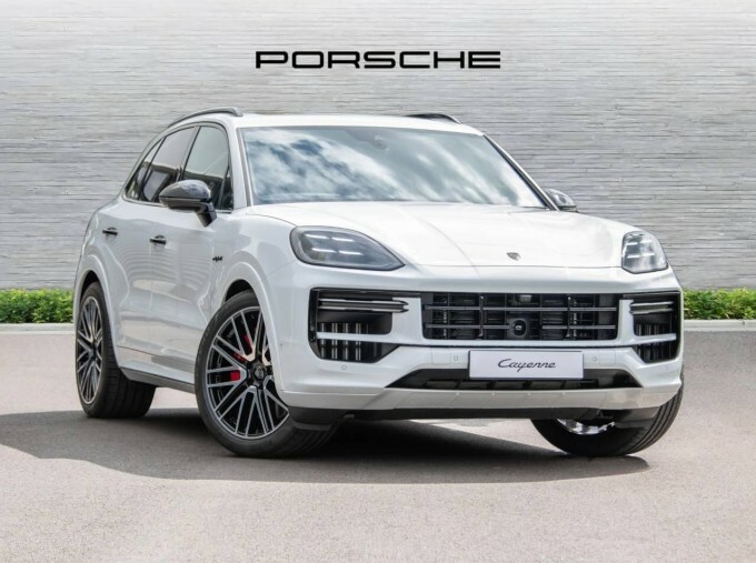Porsche Cayenne V8 S Tiptronics Euro 6 White