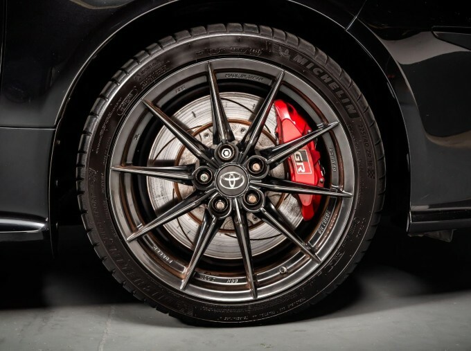 Toyota Yaris 1.5 Hybrid Design Cvt Silver #14