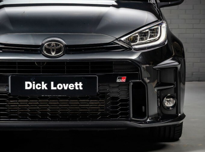 Toyota Yaris 1.5 Hybrid Design Cvt Silver #10