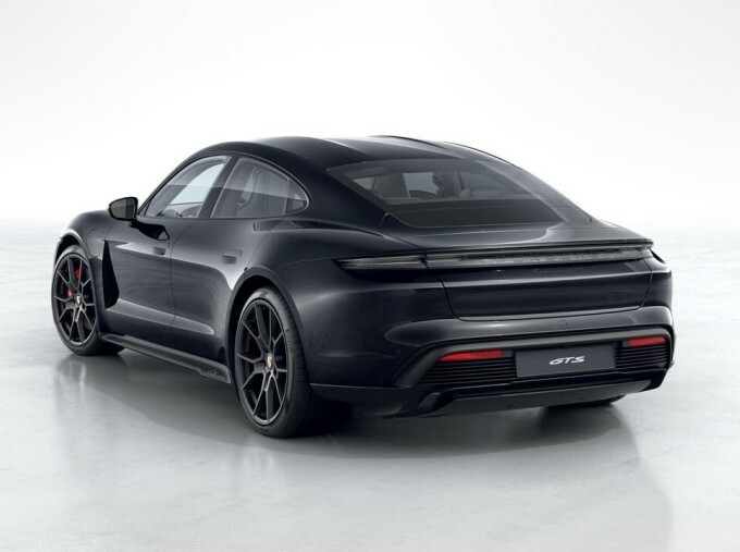 Porsche Taycan Performance Plus 93.4Kwh Gts 4Wd 4-Door 11Kw Black #3