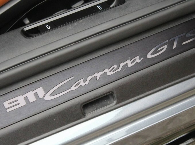 Porsche 911 3.6 T-hybrid 992 Carrera 4 Gts Coupe Hy Red #37