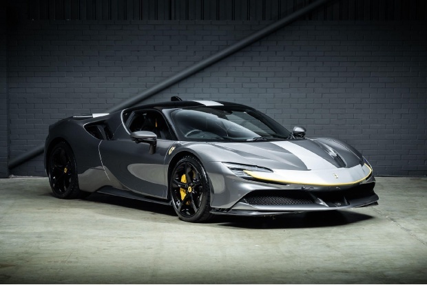 Ferrari Sf90 Stradale 4.0T V8 7.9Kwh F1 Dctwd Euro 6 2-Door  #3