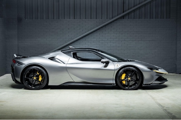Ferrari Sf90 Stradale 4.0T V8 7.9Kwh F1 Dctwd Euro 6 2-Door  #4