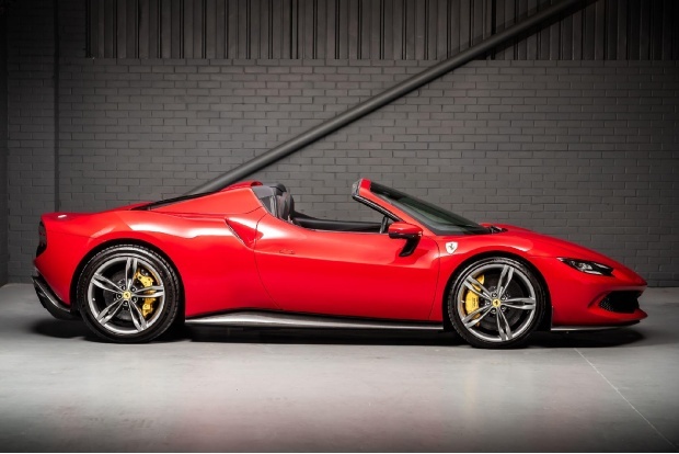 Ferrari 296 Gts 3.0T V6 7.45Kwh Spider F1 Dct Euro 6 2-Door #4