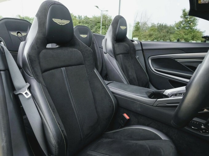 Aston Martin DB12 4.0 V8 Volante Euro 6 2-Door Yellow #5