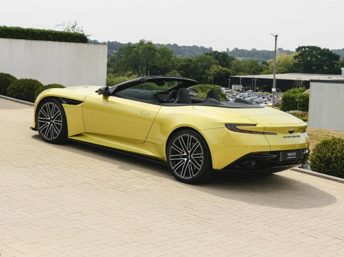 Aston Martin DB12 4.0 V8 Volante Euro 6 2-Door Yellow #2