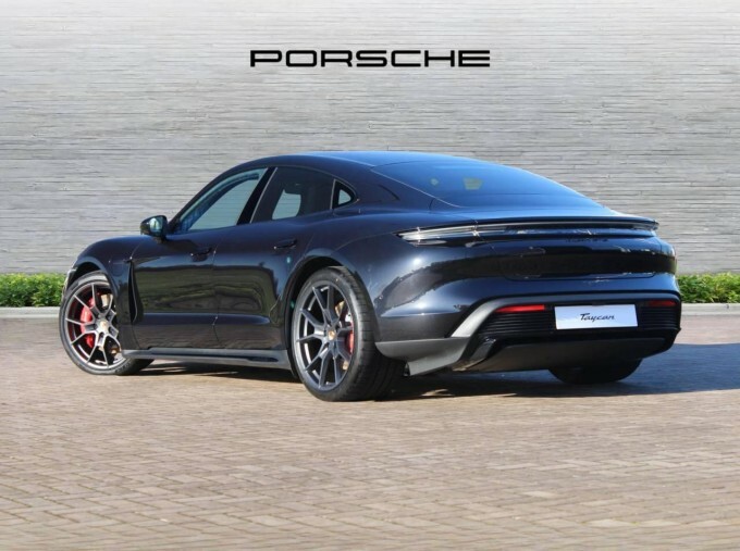 Porsche Taycan Taycan Limousine Black #2