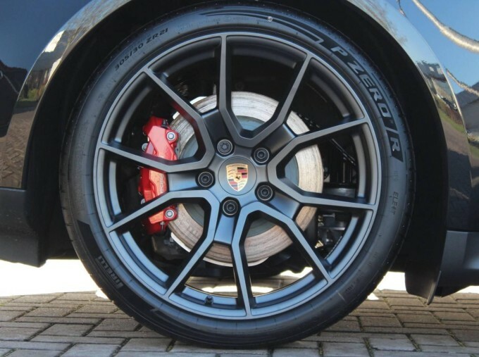 Porsche Taycan Taycan Limousine Black #6