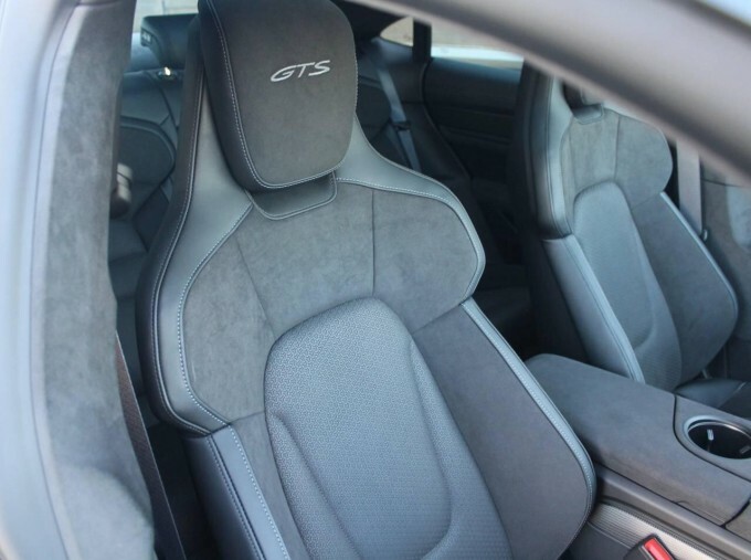 Porsche Taycan Taycan Limousine Black #5