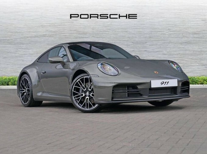 Porsche 911 3.0T 992 Carrera Pdk Euro 6 2-Door Green
