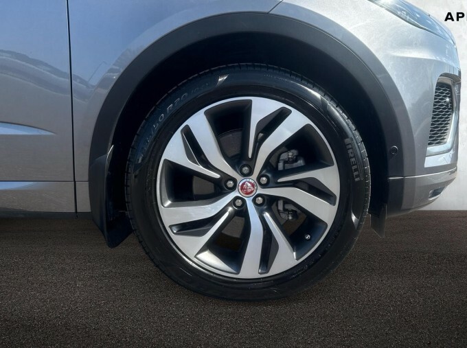 Jaguar E-Pace 1.5 P300e R-dynamic S Silver #8