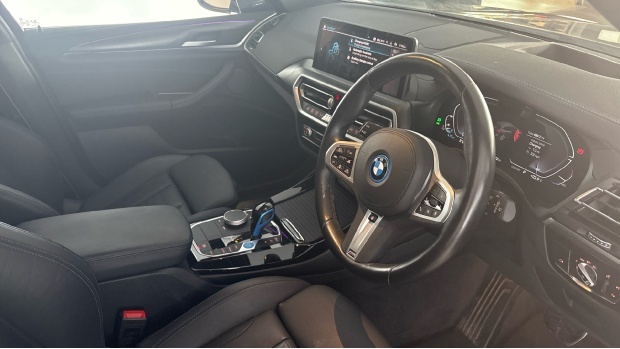 BMW iX3 80Kwh M Sport Pro FV22GUW Black #6