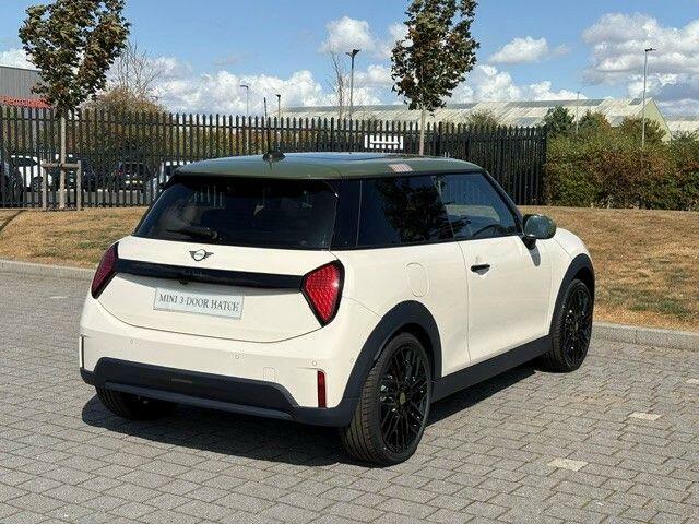 Mini Hatch 1.5C Paul Smith Edition Steptronic Euro 6 White #6