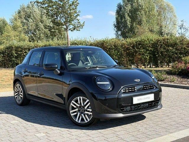 Mini Hatch 1.5C Classic Steptronic Euro 6 Black
