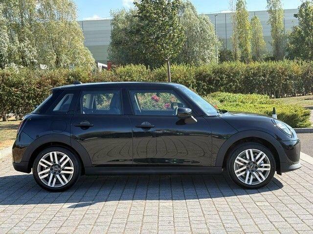 Mini Hatch 1.5C Classic Steptronic Euro 6 Black #6