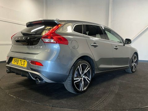 Volvo V40 2.0 V40 R-design Grey #3