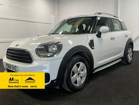 Mini Countryman 2.0 Countryman Cooper White