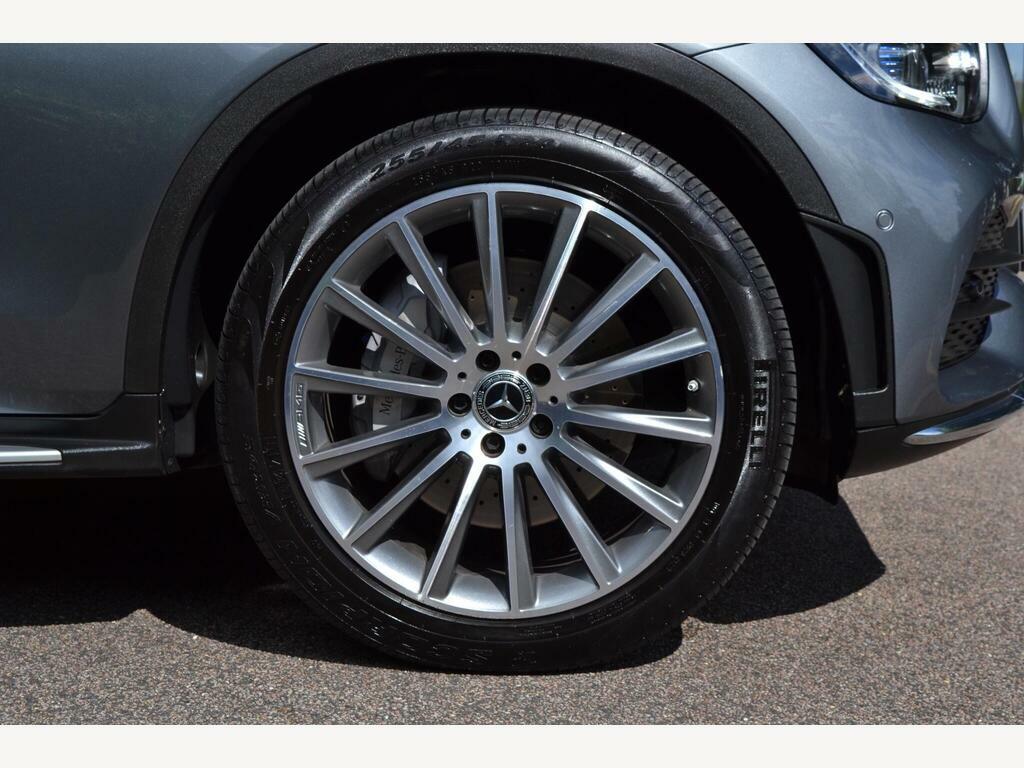 Mercedes-Benz GLC Class 2.0 Glc300e 13.5Kwh Amg Line Coupe G-tronic 4Mati Black #30