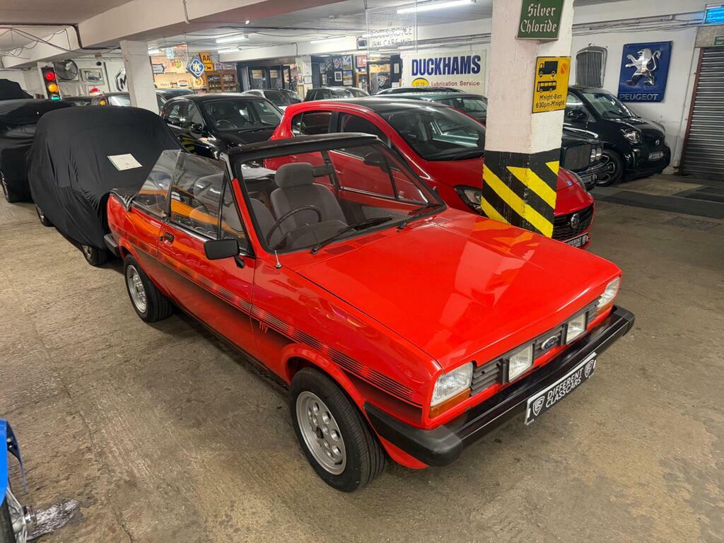 Ford Fiesta 1.1 L Fly Crayford Convertible