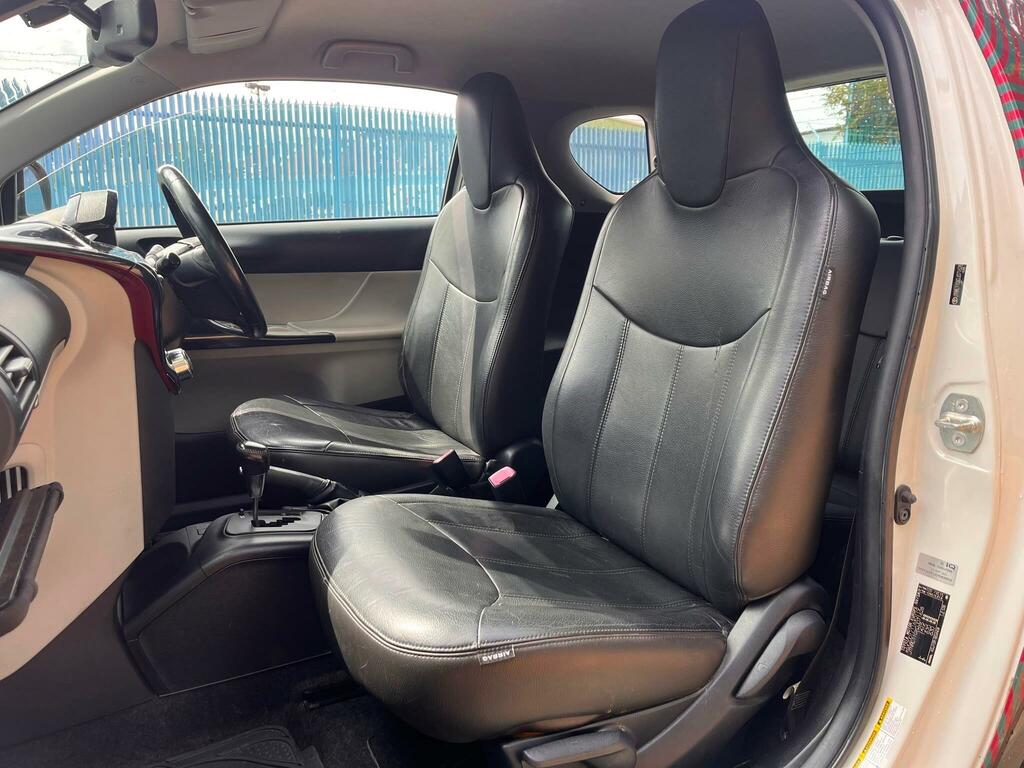 Toyota IQ 1.0 Vvt-i Hatchback Orange #40