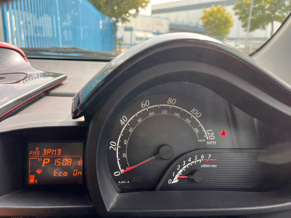 Toyota IQ 1.0 Vvt-i Hatchback Orange #33