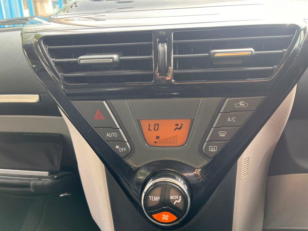 Toyota IQ 1.0 Vvt-i Hatchback Orange #10