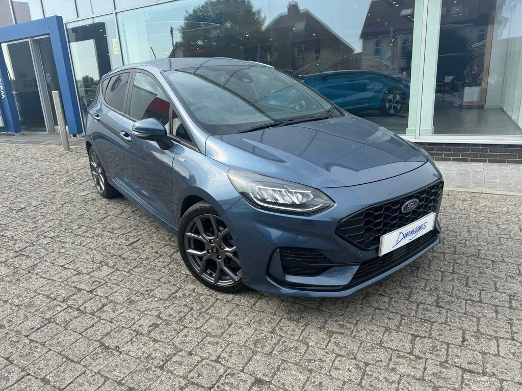 Ford Fiesta 1.0 Ecoboost Hybrid Mhev 125 Titanium Black #4