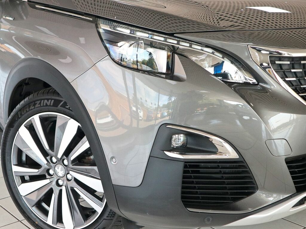 Peugeot 3008 1.2 Gt Line Puretech Black #5