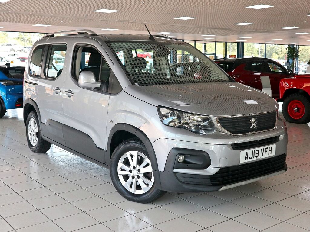 Peugeot Rifter 1.2 Allure Standard Puretech Grey