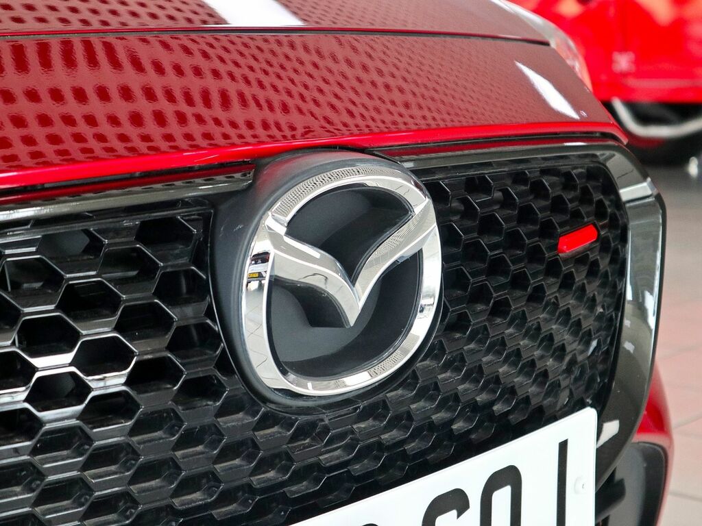 Mazda 2 1.5 Homura Aka Skyactiv-g Red #6