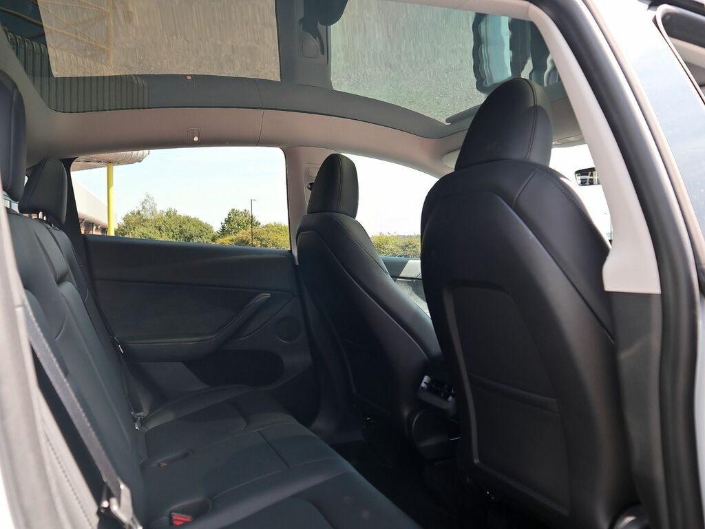 Tesla Model Y Rwd White #4