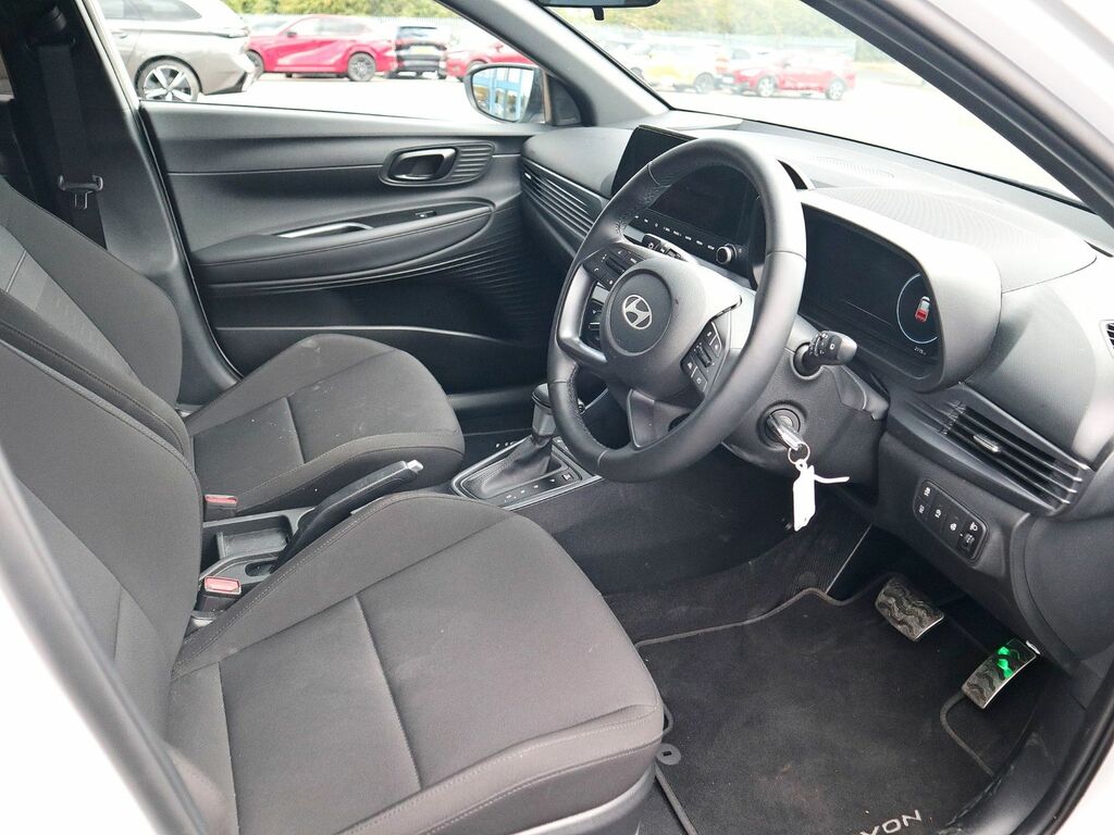 Hyundai Bayon Black Line T-gdi White #3