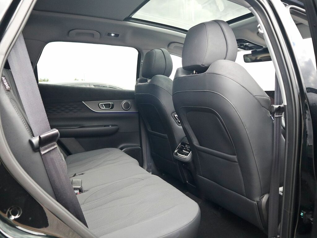 Chery Tiggo 8 Summit T Black #4
