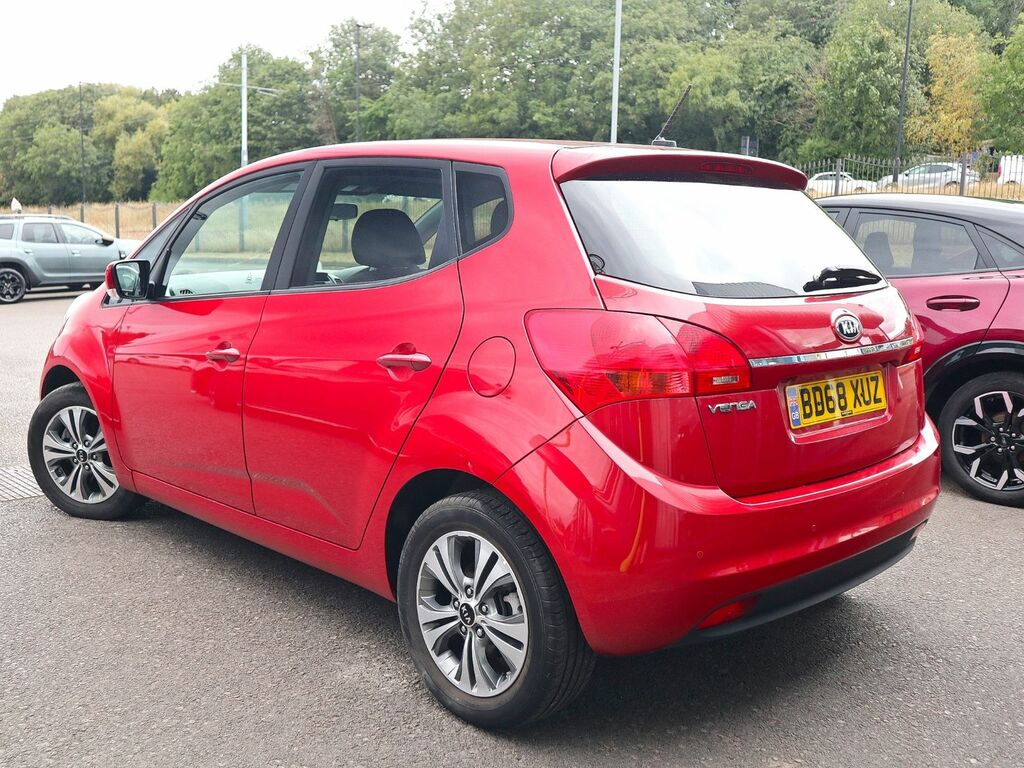 Kia Venga 3 Red #2