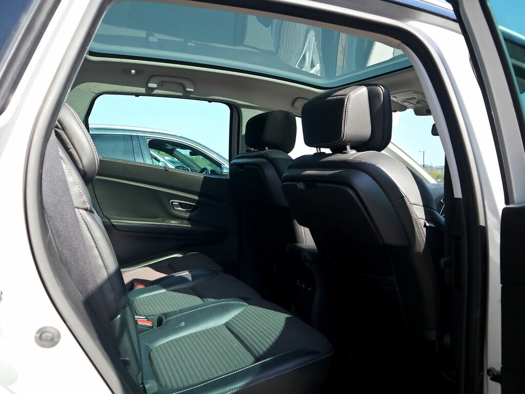 Renault Grand Scenic Dynamique S Nav Dci Black #4