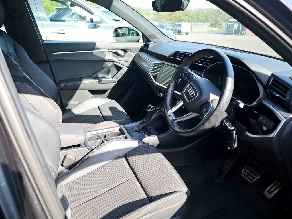 Audi Q3 S Line 35 Tfsi S Tronic Grey #3