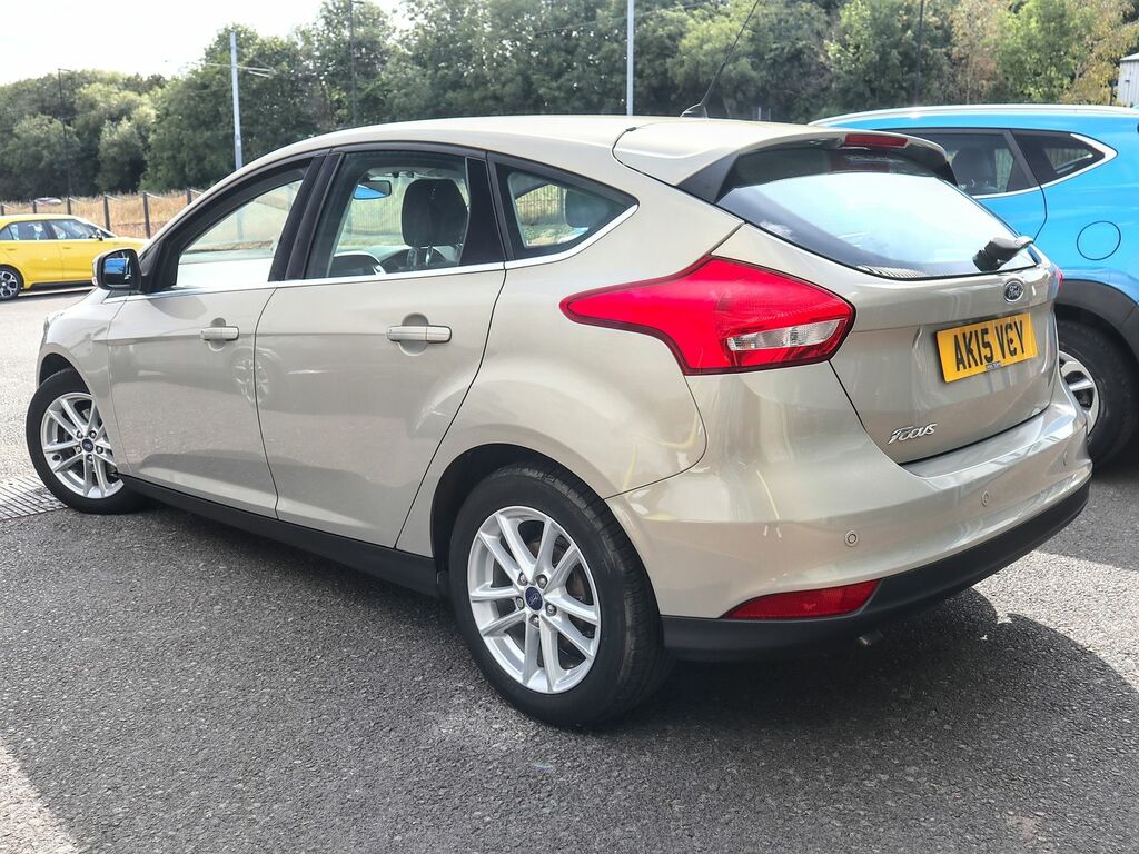 Ford Focus Zetec Tdci Silver #2