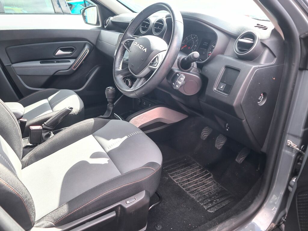 Dacia Duster 1.3 Extreme Tce 4X2 EN73YAD Grey #3