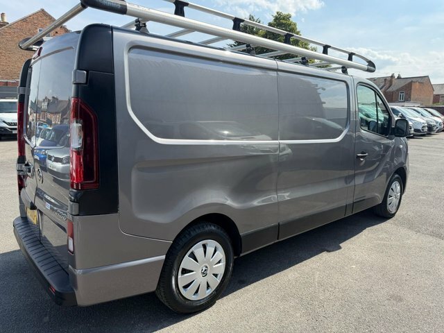 Vauxhall Vivaro 1.6 Cdti 2900 Biturbo Grey #5