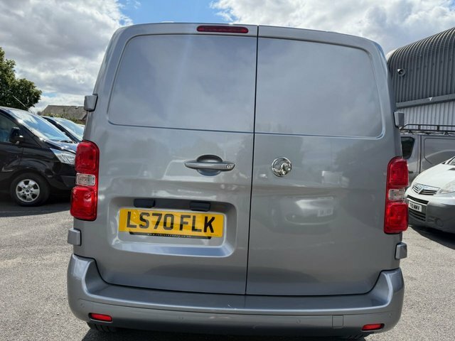 Vauxhall Vivaro 2.0 Turbo D 3100 Grey #4