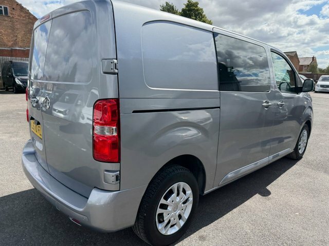Vauxhall Vivaro Vivaro 2.0 Turbo D 3100 Sportive Crew Van L1 H1 Eu Grey #25
